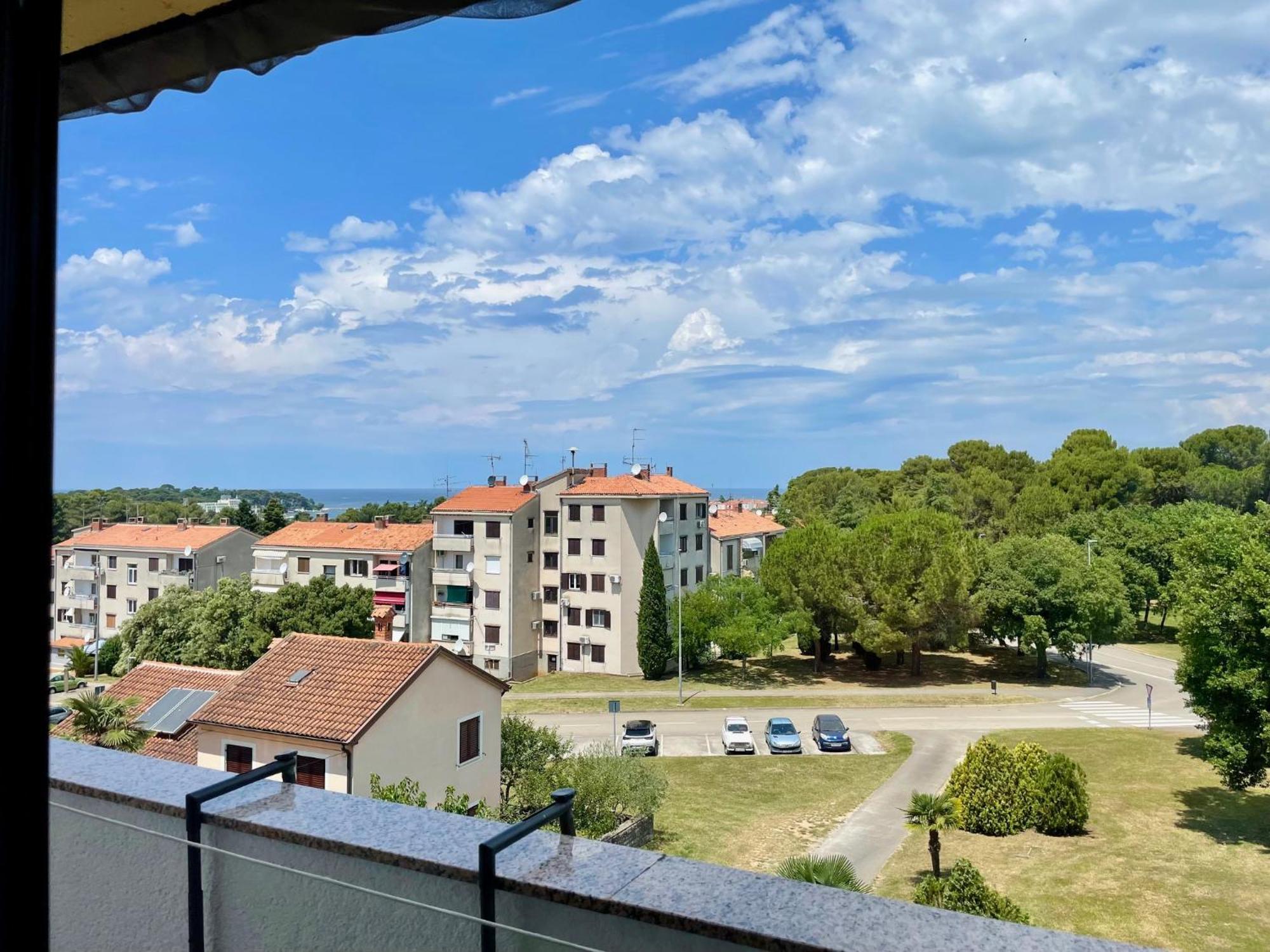 Apartments Lori Poreč Eksteriør billede